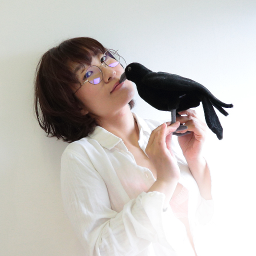 ライター / カラス愛好家/ 「カラス友の会」主宰＆カラス雑誌『CROW'S』発行人  /日常⇒ @yoshinokaako / ときどき狩猟/瀬戸内の島に移住 /共著『Voyagerーー虐待サバイバー、救済の物語』（花伝社）『狩猟用語事典』（山と溪谷社）ysnoaymi@yahoo.co.jp