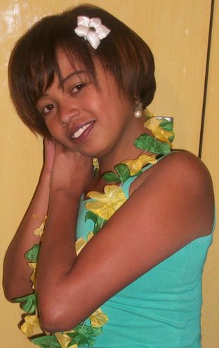 Alehdondoca's profile picture. Sou Alessandra, tenho 21 anos. Sou carioquíssima, meiga e simpática. Tô aqui para fazer amigos  e seguir famosos.