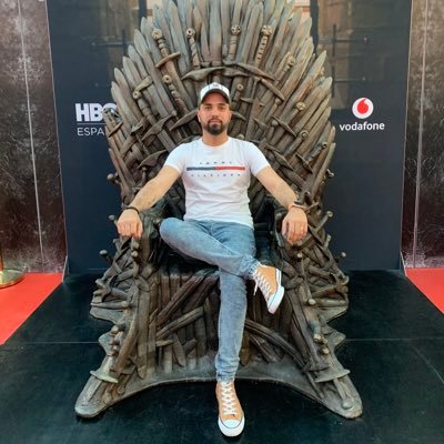 Carlos__Alejos's profile picture. Amo la vida y la disfruto porque sólo es una 
✌