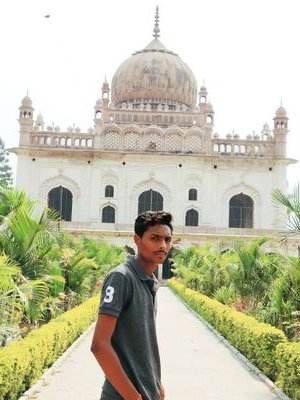 RohitGu08379693's profile picture. Rohit