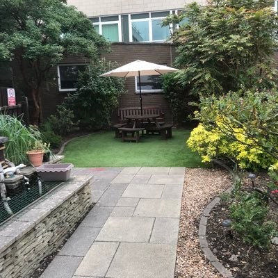 faceedinburgh's profile picture. Providing the smaller things to ease cancer patients stay in hospital.