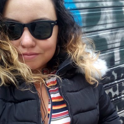 Publicitária por formação e Marketing por paixão. Traveling 2019! Corretora de TCCs e professora nas horas vagas! Tattoos, rock e livros me fascinam!