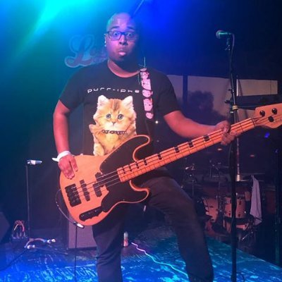 A Work in Progress. 
Musician. 
MMA/Formula 1-stan. 
Weeb. 
Gamer. 
Husbando. 
Dad.

e My Band 👉🏾👉🏾👉🏾 https://t.co/uXX6rwu4J4…
