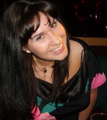 MrsSu2anne's profile picture. #take every knock as a boost..& every stumblin' block as a steppin' stone..lift your head, hold your own, just #keepgoingon !