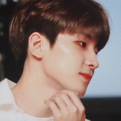 cheesywedgy's profile picture. [Rest.]