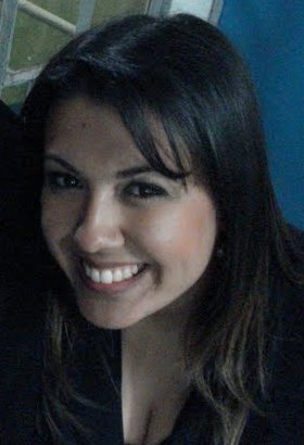 JulianiCristina's profile picture. 