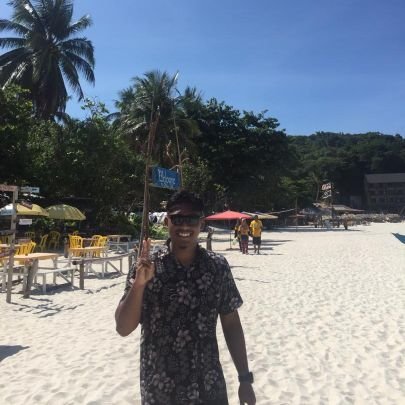IG: najmi_hanif
Sabar dunia sedang berpusing