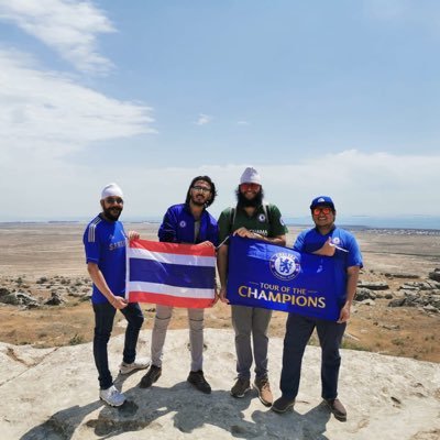 Die-hard Chelsea fan since 1996 | Globe-trotting Blue whoās met legends along the way | Sharing the passion from Thailand to Stamford Bridge | KTBFFH š