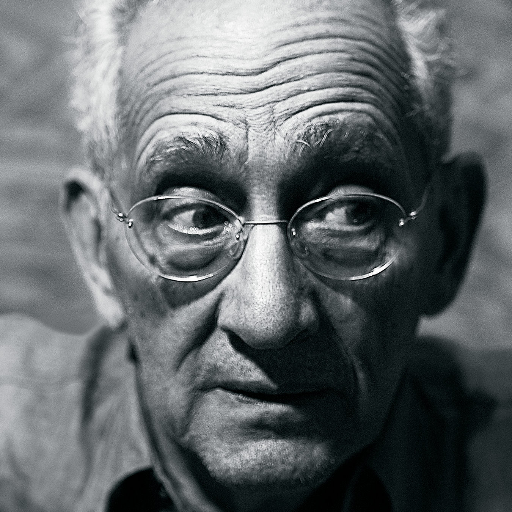 Fan account of Frank Stella, an American painter, sculptor and printmaker. #artbot by @andreitr