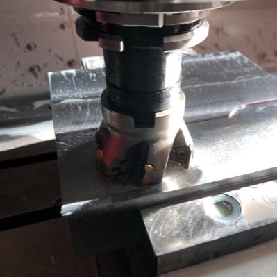 CNC Umbauten von Hobby Drehmaschinen und Fräsmaschinen sowie Restaurierung von Metallmaschinen.