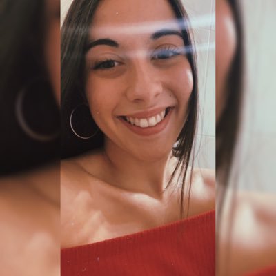 meniilla's profile picture. 