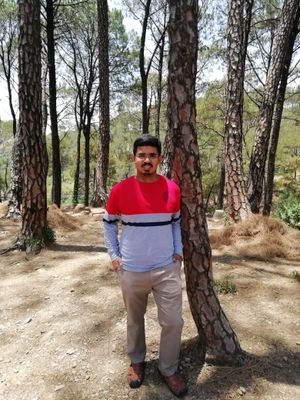 DhruvChatterje5's profile picture. Opinionated Observer