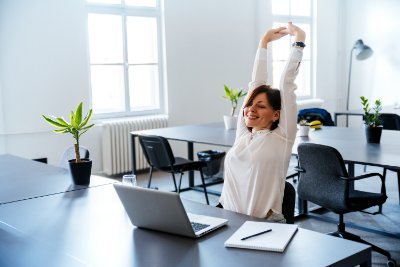 Happy Amma spécialisé dans le bien être au travail , pendant des événements et pour les particuliers. Happy Amma techniques naturelles de relaxation anti-stress