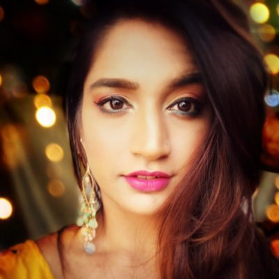 The Raw me, Unfiltered & Unapologetic!🙅🏻♀️ Also a Digital Marketer, Dentist, Zumba Instructor,Travel vlogger & all in all a big BAKCHOD!🤪