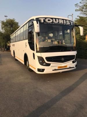 Kartartravalsp1's profile picture. Chandigarh. To. manali.  Volvo. bus.