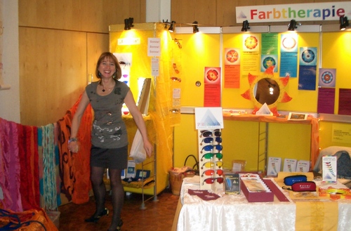 farblichtdialog's profile picture. 