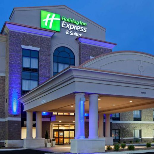 2018 IHG Torchbearer Award Winner. Holiday Inn Express & Suites Columbus/Edinburgh (Indiana) located off of exit 76B, Crossroads of I-65 South/US 31.