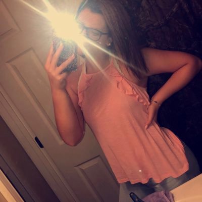 insta~hannahmeadows24 👻~ hannahhh0824 CNU softball commit💙🥎