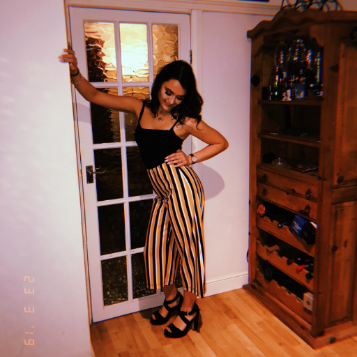 saraabarrett's profile picture. 