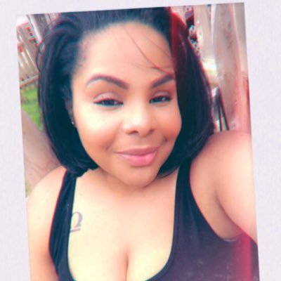 Lovely_Sanders's profile picture. live love and laugh. ❤️