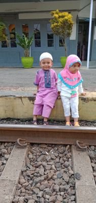 FaridaFerdianti's profile picture. hidup di dunia ini hanya sementara