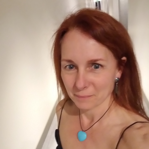 amy_hayek's profile picture. 