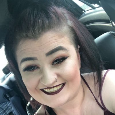 24. Engaged💍 2 kids 👨‍👩‍👧‍👦 medical assistant, future nurse 👩🏻‍⚕️ tattoo & Makeup enthusiast. Sarcastic Asshole. Biggest office fan you’ll ever meet 🙌🏻