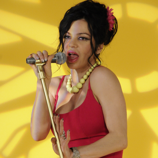 AlinaFierra's profile picture. Recording Artist