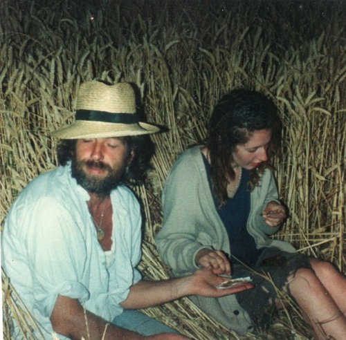 huckleberryfyn's profile picture. Old Hippie. I joined in 2010. But I've been stuck in junior school. (facebook) Now are my first days at ''High School''