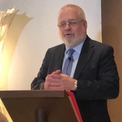 PontClemente's profile picture. Jurista, profesor, abogador y abogado