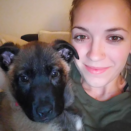 Roosch_'s profile picture. Graphic and Web designer | Etsy shop owner (Roosch)