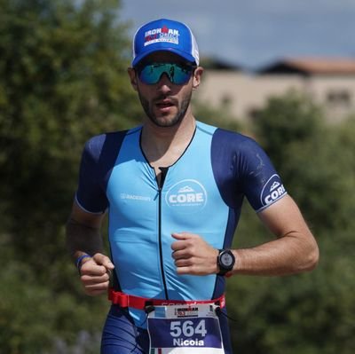 🚵♂️ Marketing Pro ✒️ Award winning journalist 🏊🚴♂️🏃 High-performance tri coach ⛷️ Ski instructor 🏋️♂️PT 📖 Master's in Theoretical Philosophy