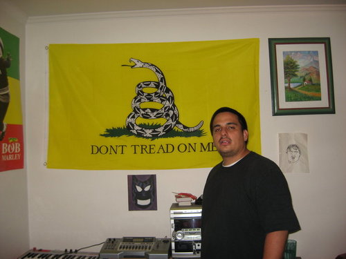 CarmensSon's profile picture. This site is not maintained by the REAL Emilio Enrique Estrada.