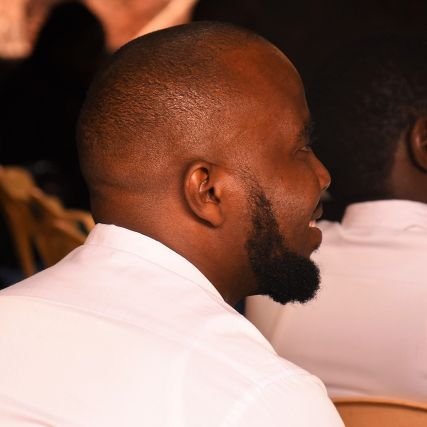 Muturi_H's profile picture. simplicity, born Again.. ManUnited fan