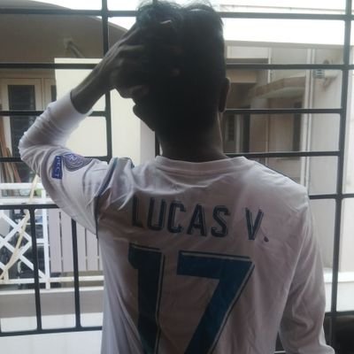 Mechanical Engineer| Amateur Freestyler⚽| Sports fanatic | Indian Football🇮🇳 |
RealMadrid🇪🇸 Since 2007 |