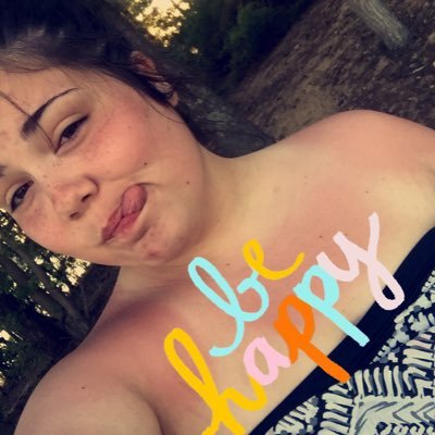 lennagr14346127's profile picture. 👻: @LLCOOLJ1400 📸: @Laughing_Lenna