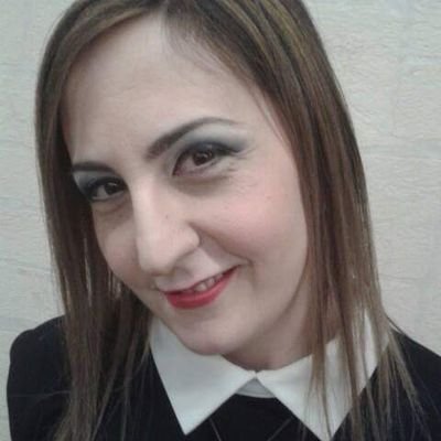 AlbanoLoredana's profile picture. Giornalista. Donna che opera nel sociale, nella comunicazione, nella politica. Tremendamente legata ai colori rosso-blu del Potenza e bianco-nero della Juve.