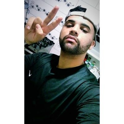 silvalucas05's profile picture. A vida me ensinou a nunca desistir , nem ganhar e nem perder mais procurar evoluir .