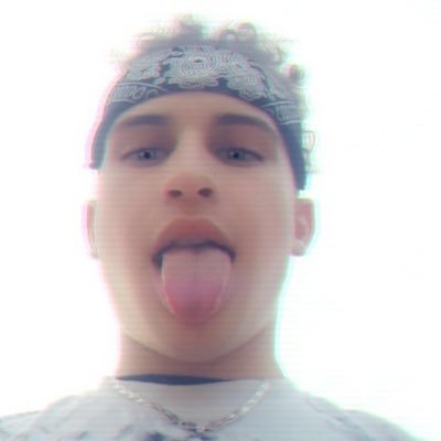 ‼️OFFICIAL ACCOUNT‼️ Aka Yung~G 💯• 21yrs 🐐• Rapper, Songwriter 🎼• Sophia Peña💕•insta: yungg_ygn • snap:yung_g08