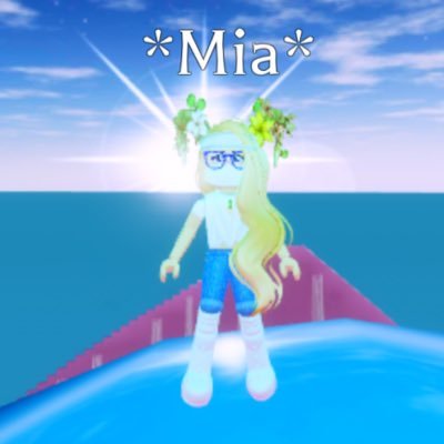 Hi I am Mia I play royals high I may show other games but manly rh I also have a ig it is royale__high anyways I hope u like my pictures