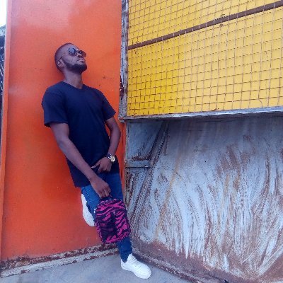 voltronprobeatz's profile picture. SongWriter/Recording Artiste/Music Producer/Sound Engineer/Graphics Designer/Dancer/Physicist .(Multitasking talented Young Man)