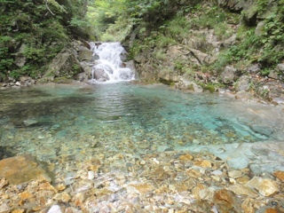 htoshima's profile picture. 好きなのは、沢登り、焚き火、半導体 のんびりいきましょ〜 あ、あと、酒！