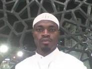 Full time Internet marketer and a successful blogger.