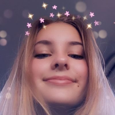 🥰Bi|15💜
I love supernatural and my pets. 
I'm tired