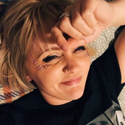 rachael_emma5's profile picture. Yes, I love my dog more than you. x