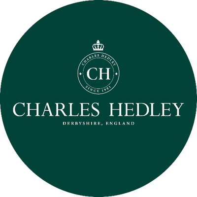 Charles Hedley on X: 🇫🇷👜 Pre-Owned Chanel Handbag Classic