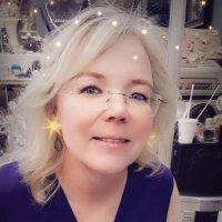 Heidi Banker (@swisschoclate) 's Twitter Profile Photo