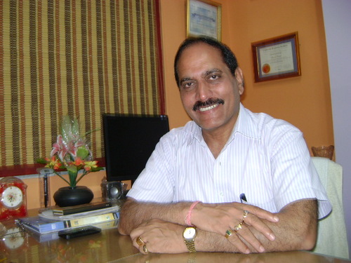 Meditation Master of different techniques, a Spiritual Healer since 1998 professionally well