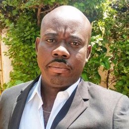 GeleziV's profile picture. Je suis juriste, acteur politique et entrepreneur.