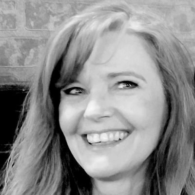 DoctorJodiEvans's profile picture. Professor of Biology at Molloy University